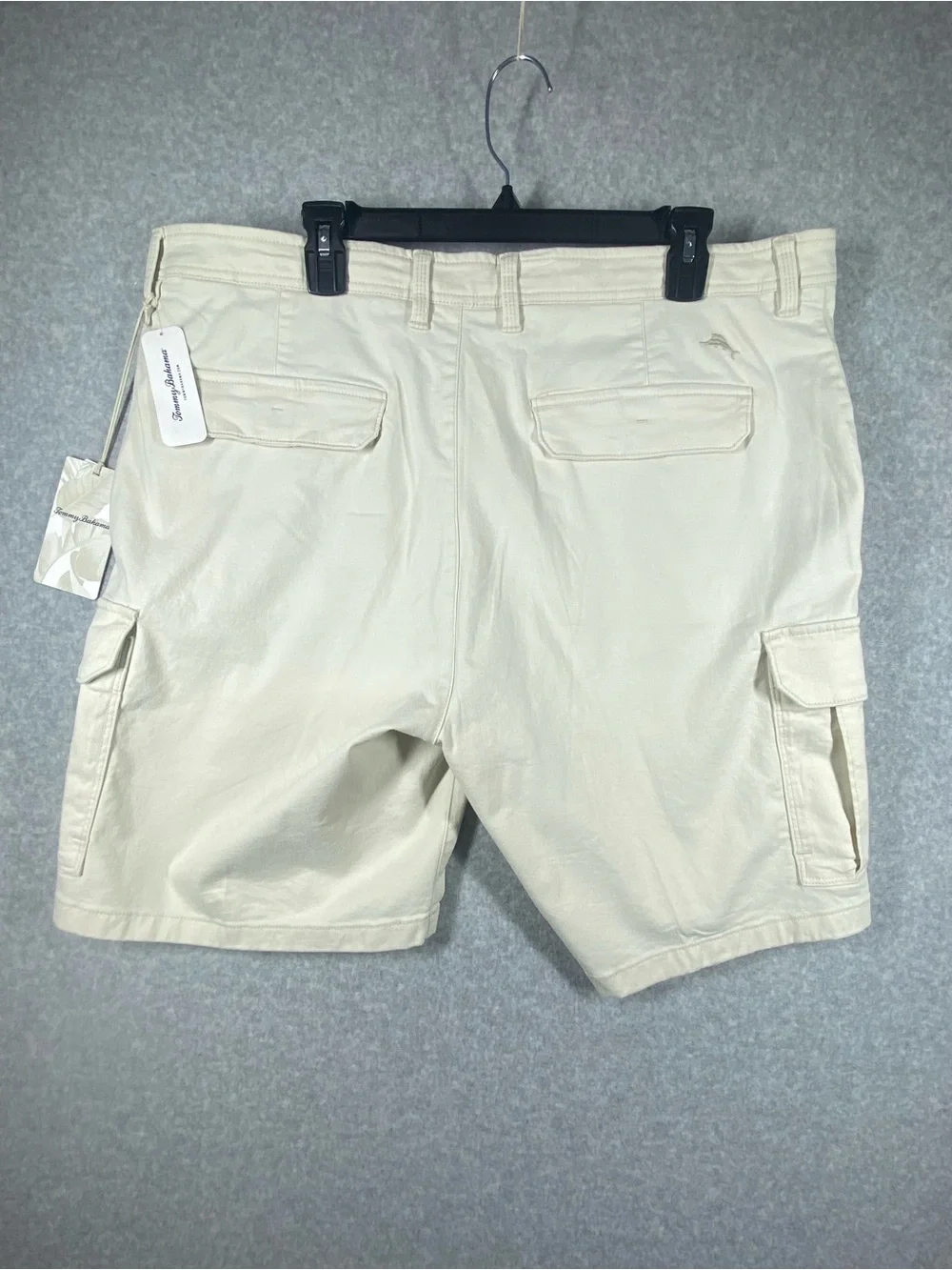 Tommy Bahama Coast Cargo Short Men’s Size 49x9” sand Stretch soft casual NWT